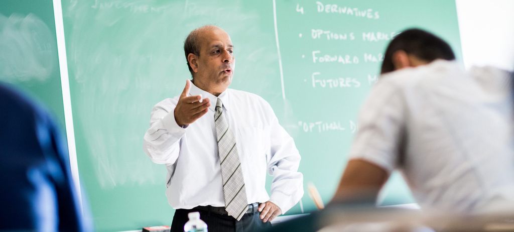 Gfsntracker CAS Professor